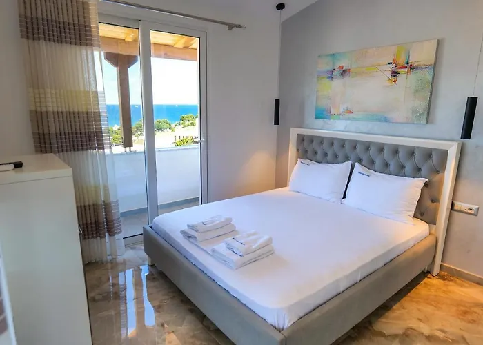 Three Islands Of Hotel 4*