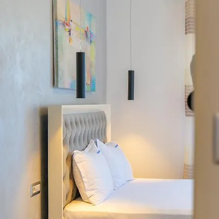 Hotel Three Islands Of 4*