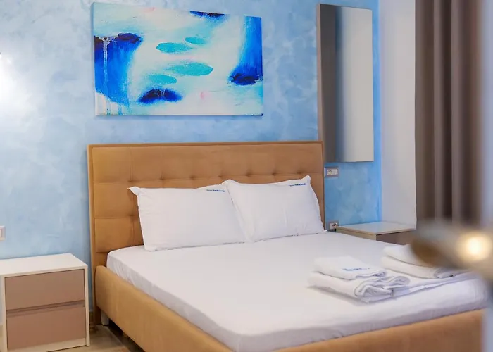 Three Islands Of 酒店