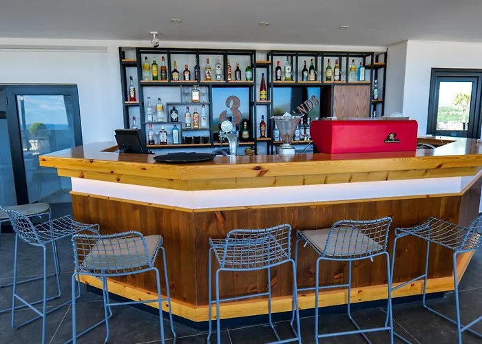 Three Islands Of 酒店