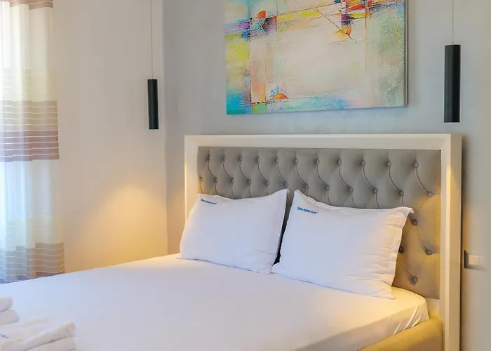 Three Islands Of 4* 卡萨米尔